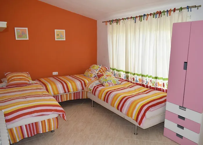 Anacasa Montgo Perelloner Ch4316 Chalet